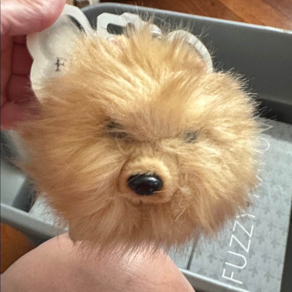Fuzzy Nation Pomeranian key chain